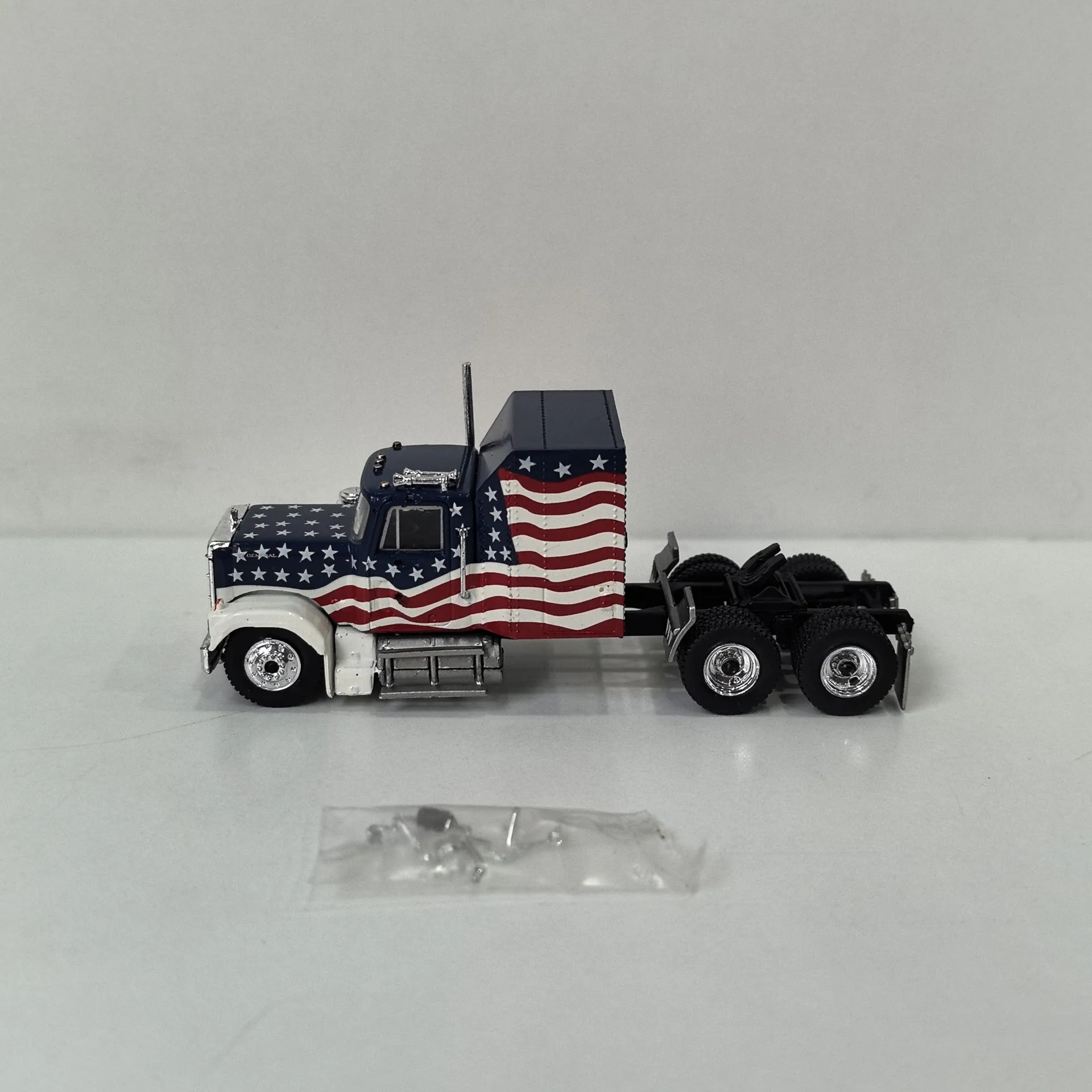 Фото BREKINA Масштаб 1/87 HO GMC General Trailer Truck 24 Пластиковая модель автомобиля №2