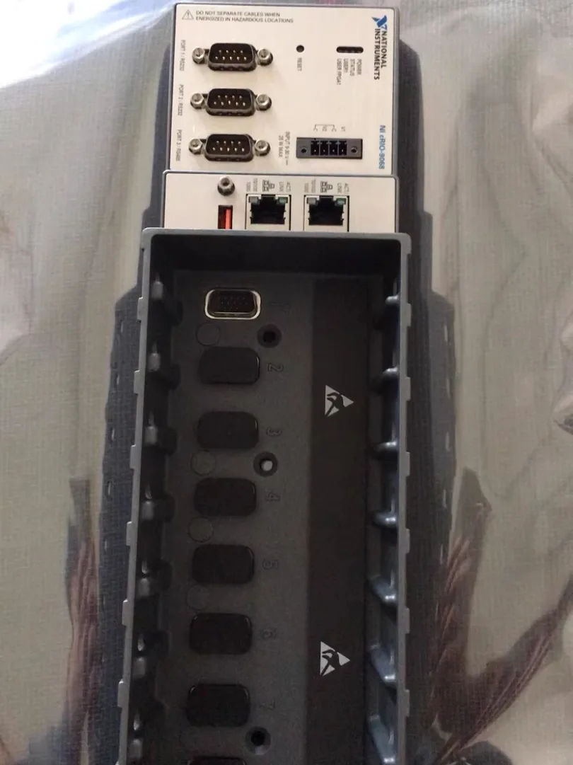 Фото НОВЫЙ контроллер National Instruments NI cRIO-9068 # Мок №1