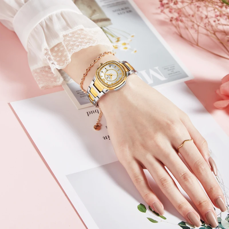 WWOOR Luxury Watch For Women White Dial Women Watch Waterproof Clock Square Fashion Dress Ladies Quartz Wristwatch Montre Femme