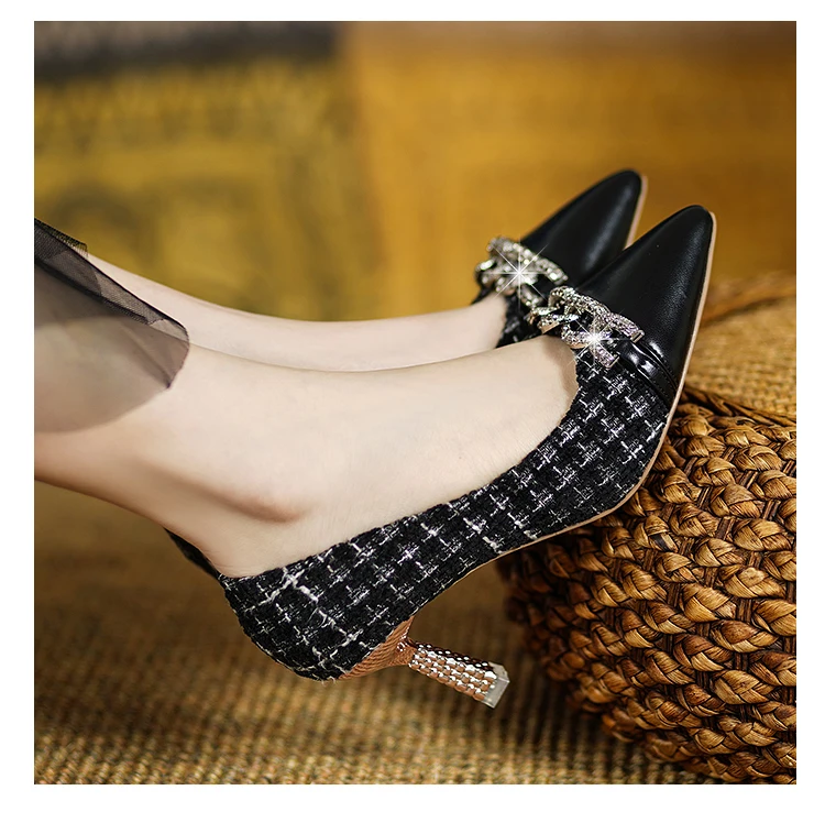 

2022 Women Metal Chain Decoration Pumps Fashion Shoes Pointed Toe Thin High Heel Female Brand Spring Black Zapatillas Mujer