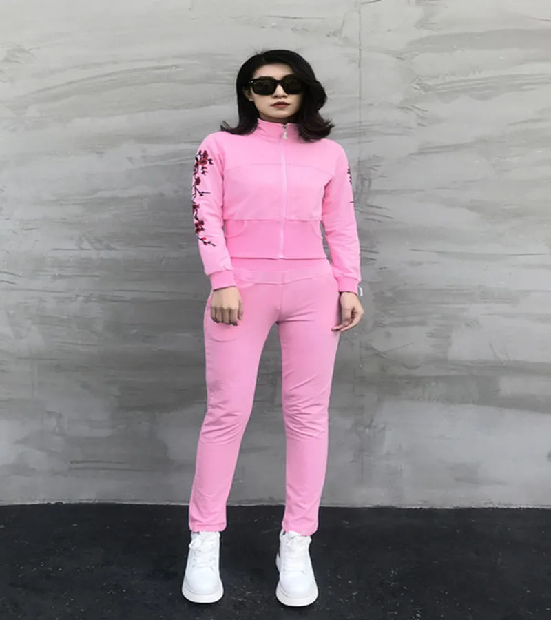 

Spring/Fall 2022 Vintage Style Flower Patter 2 Piece Set Casual Fashion Tracksuit-one Tops And One Coat And One Pants