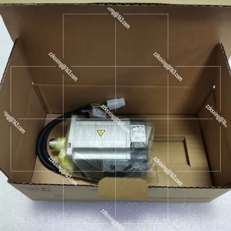 

Новый оригинальный Серводвигатель MSMD012P1S