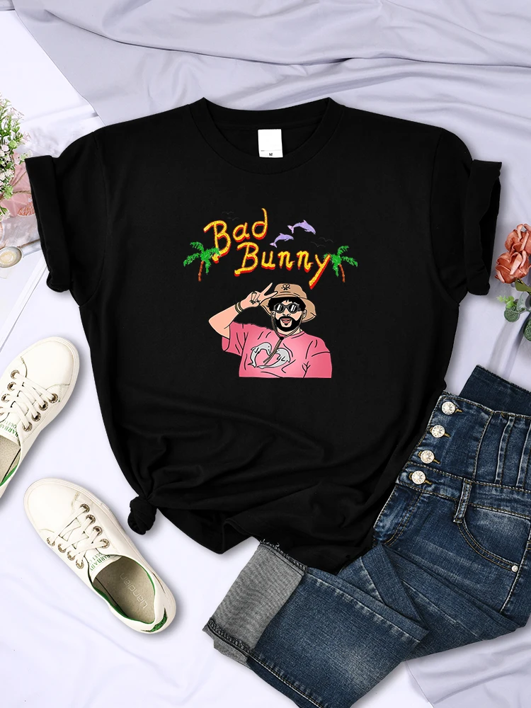 

Bad Bunny Beach Vacation Women Clothing Casual Vintage O-Neck T Shirts Breathable Street Short Sleeve Trend Hip Hop Female Tops
