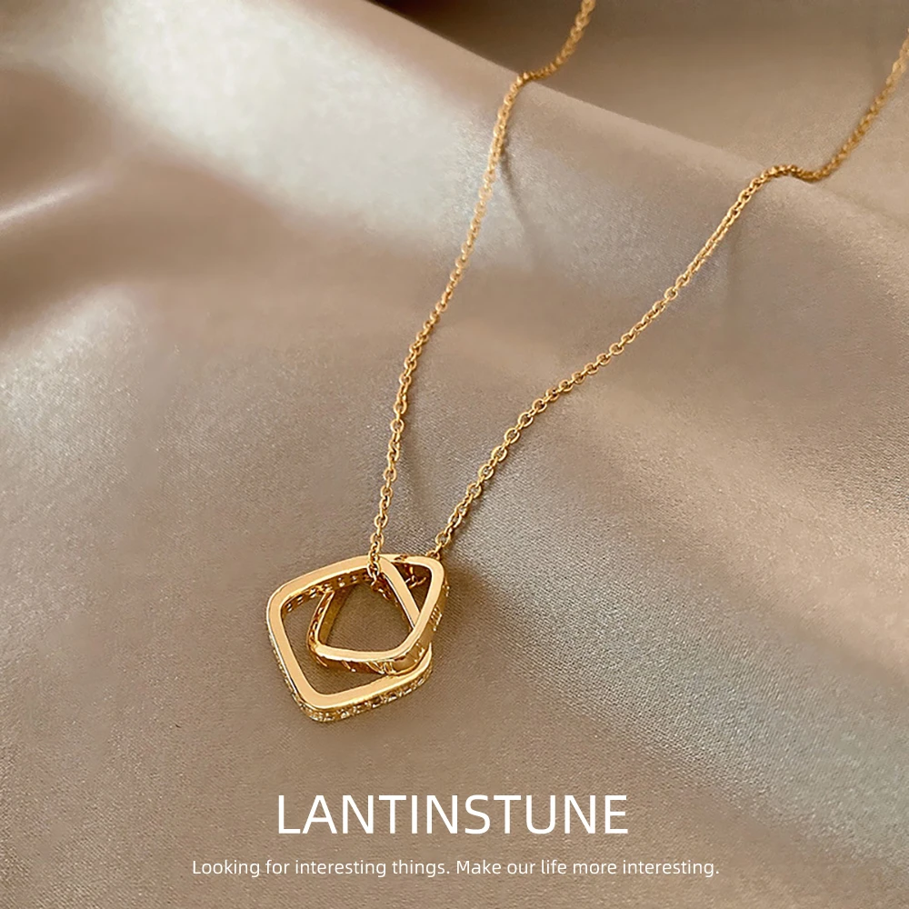 Ожерелье с квадратными прямоугольниками, соединенными между собой, с римскими цифрами и кулоном из титановой стали с покрытием золотого цвета для женщин в роскошном дизайне от Zircon – Ювелирные украшения N185.