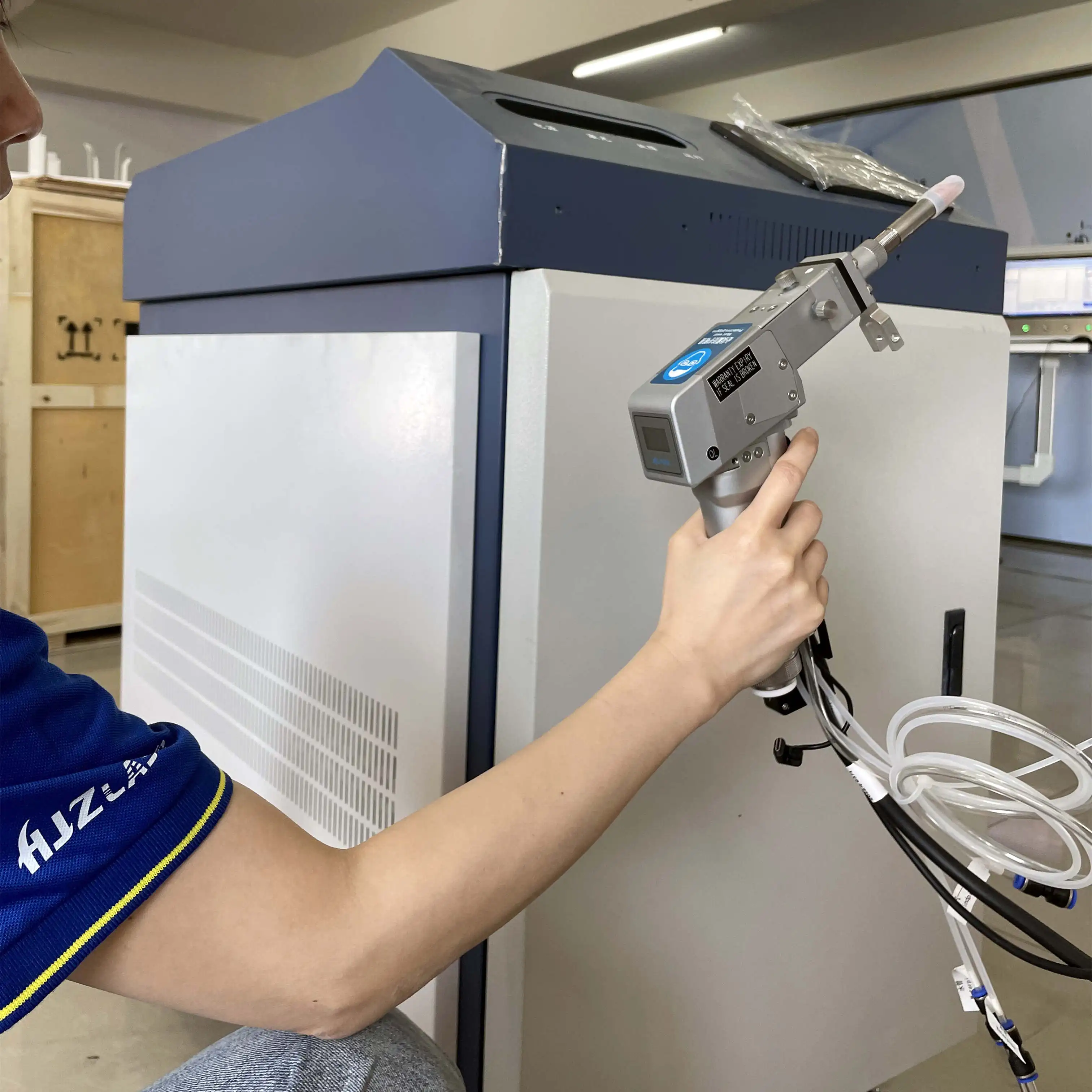 Qilin 1000W 1500W 2000W Laser Welding Steel Aluminum Gun Head with Auto Wire Feeder | Welders