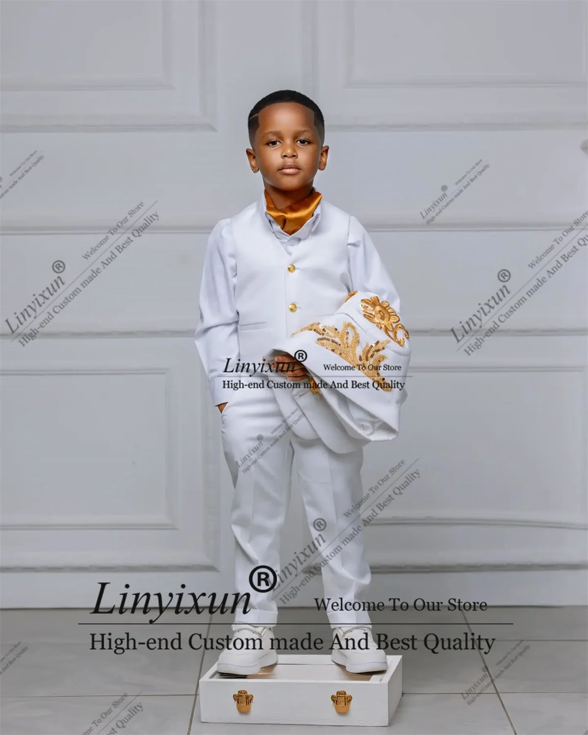 Модные мужские костюмы из бисера и бриллиантов комплекты 3 предметов свадебный