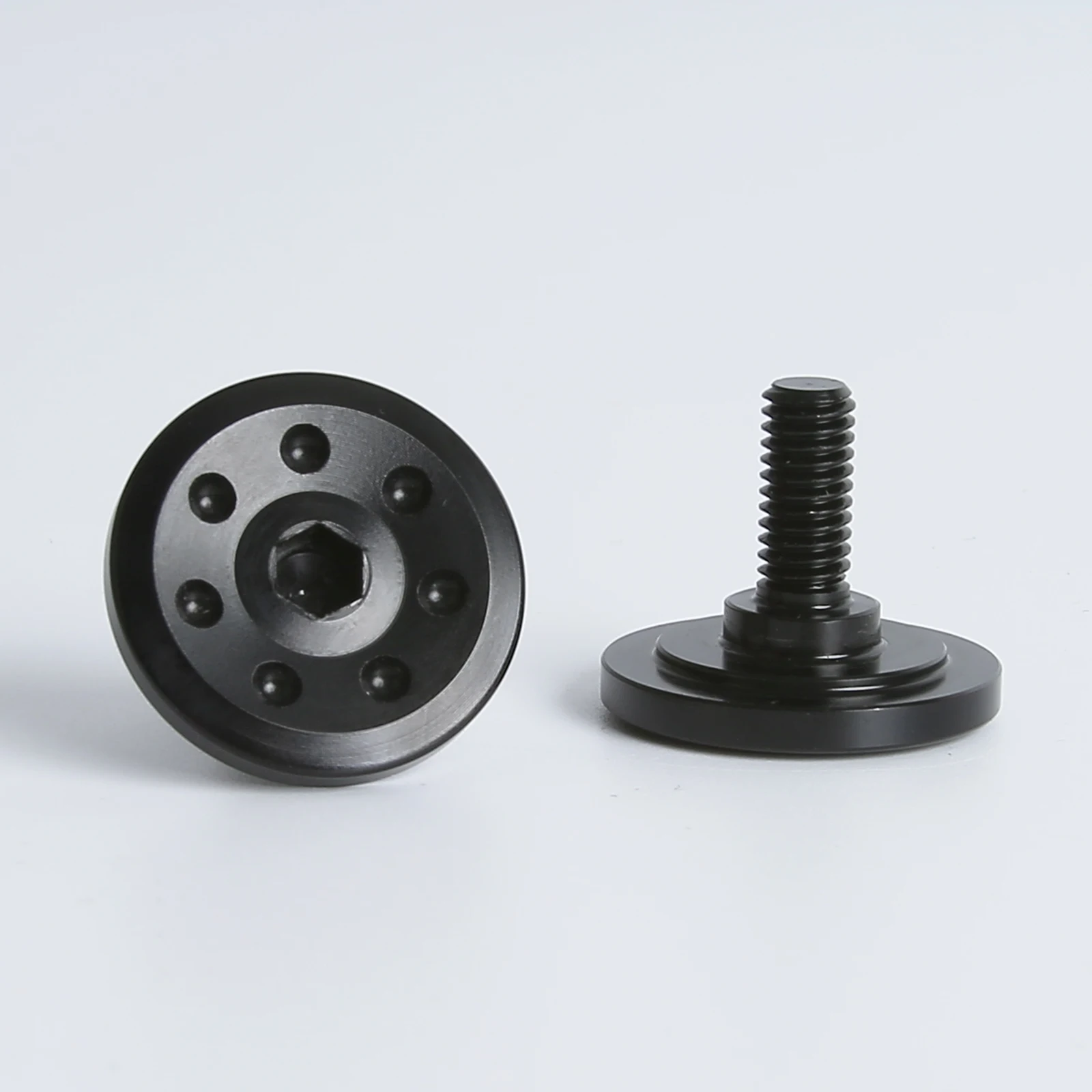 

Винты заднего сиденья мотоцикла для Ducati Monster 696 695 796 795 1100, фиксированный болт горба, алюминиевые винты для крышки обтекателя, декор