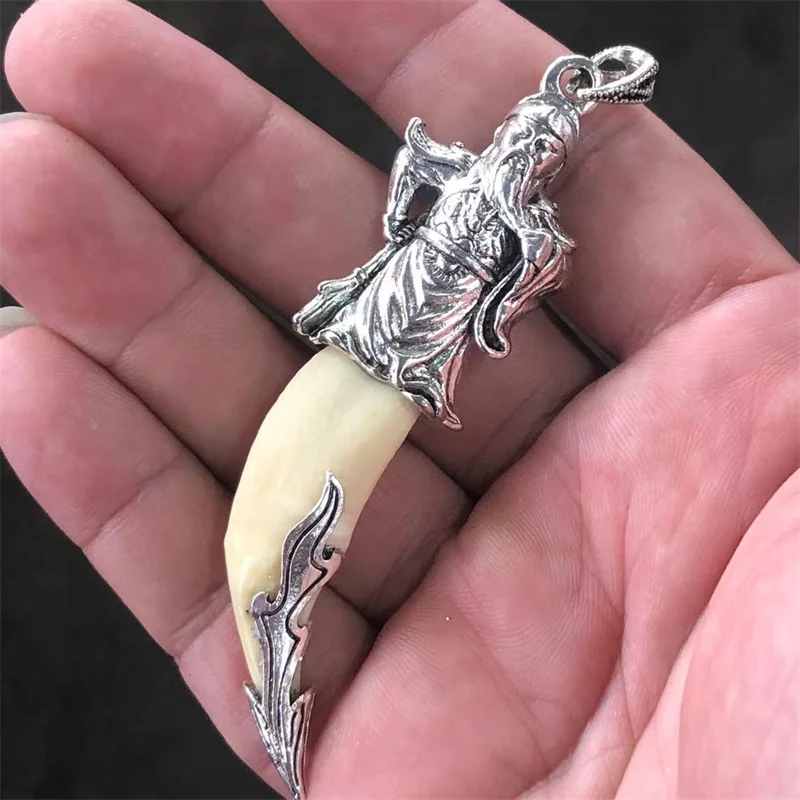 

Mai Chuang/Hand Carved/Antique Tibetan Silver Inlaid Boar Tooth Wolf Tooth Necklace Pendant Fashion Jewelry MenWomen Couple Gift