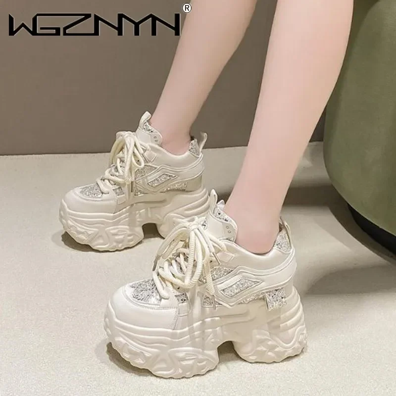Женские кроссовки на высокой платформе 11 см блестящая кожаная спортивная обувь