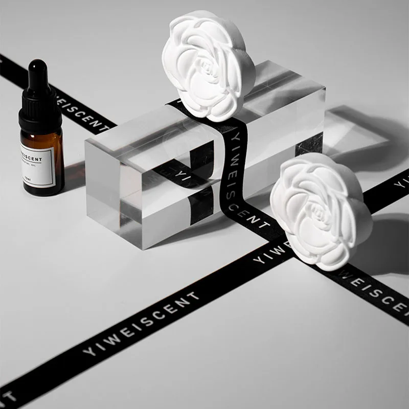 

High Value Diffuser Stone Pendant Camellia Lavender Plaster Flameless Aromatherapy with Essential Oil for Car Bedside Study Smel