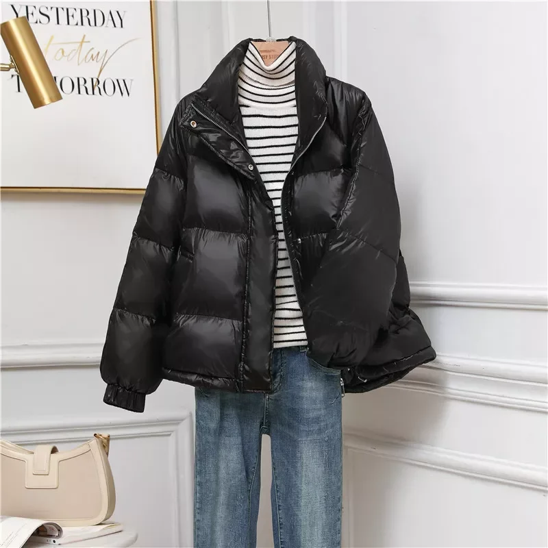 

2022NEW Short Down Jackets 2021 White Duck Down Coats Fashion Casual Loose Stand Collar Women Down Coats Shiny Female Down Parka