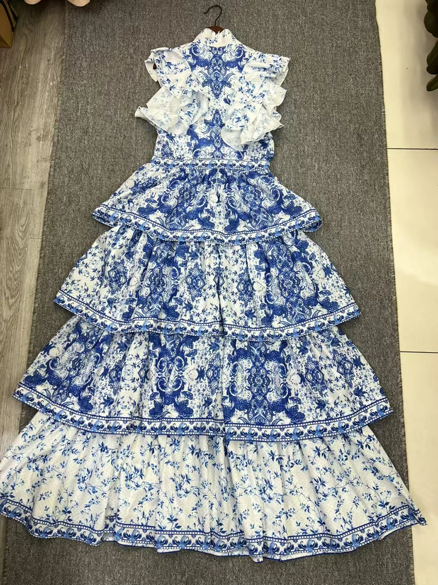 TWOTWINSTYLE однотонные ажурные утягивающие платья для женщин с разрезом на шее и