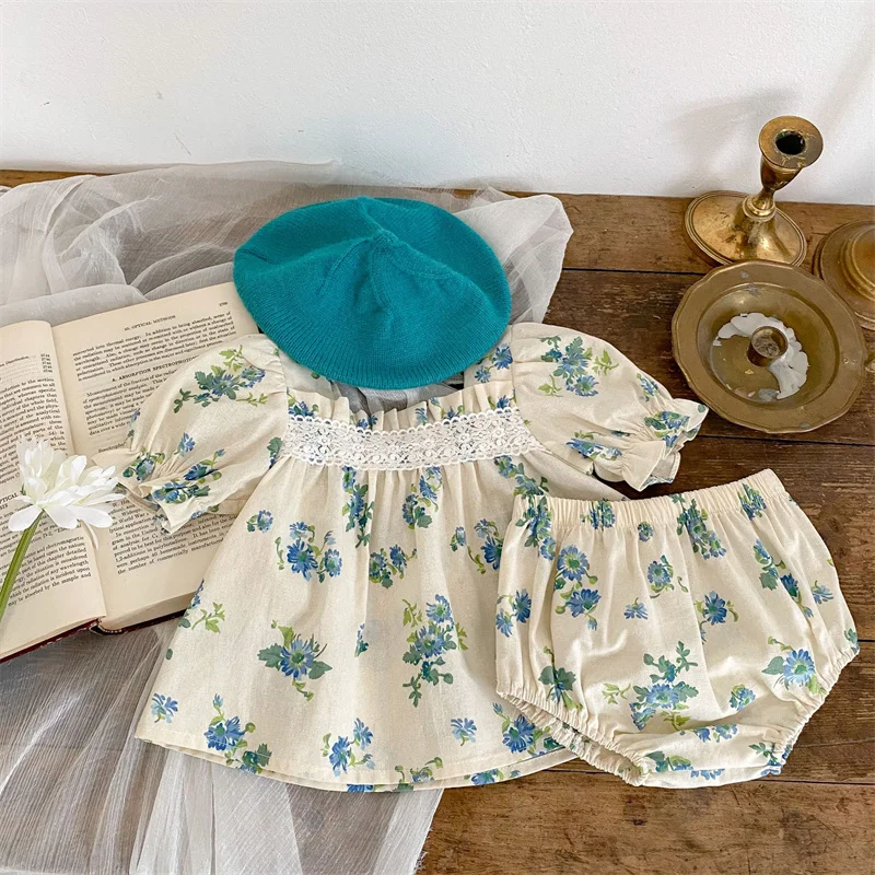 

2023 Kawaii Baby Girls Clothes Set 2 Pcs Infant Girl Floral Printed Babydoll Blouse and Bloomer Pants Children Partysu Playwear