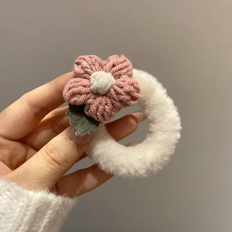 Маленькая веревка с цветочной головкой для девочек новинка 2023 милая плюшевая