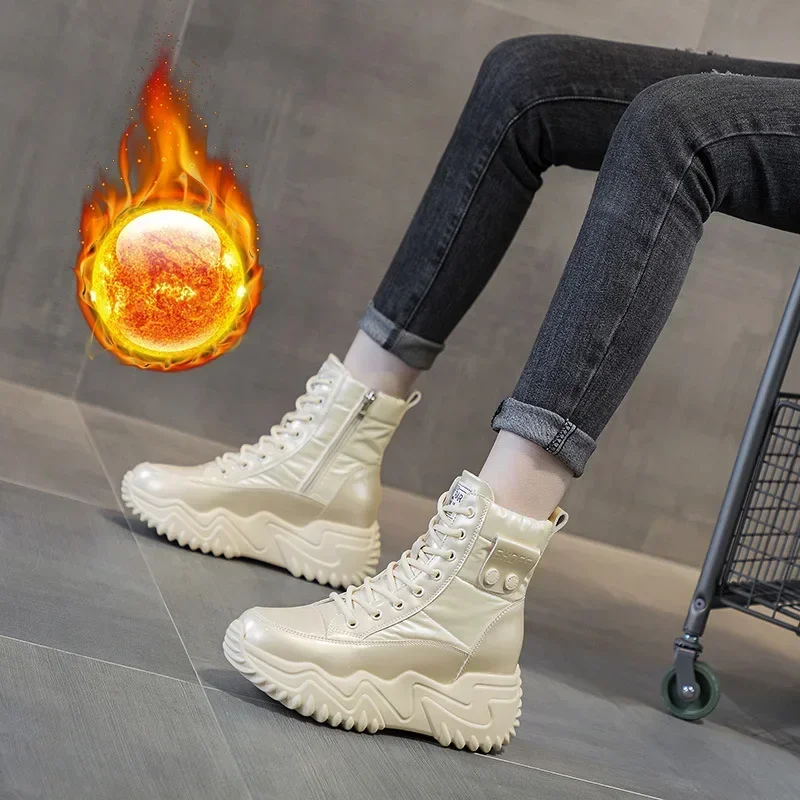 Женские ботильоны из натуральной кожи на танкетке высотой 7 см