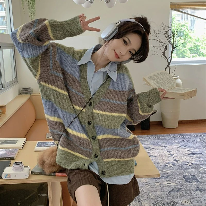 

Korean Preppy Style Striped Green Knitted Cardigan Women Vintage Oversize Button Jumper Harajuku Loose V-neck Knit Sweater Tops