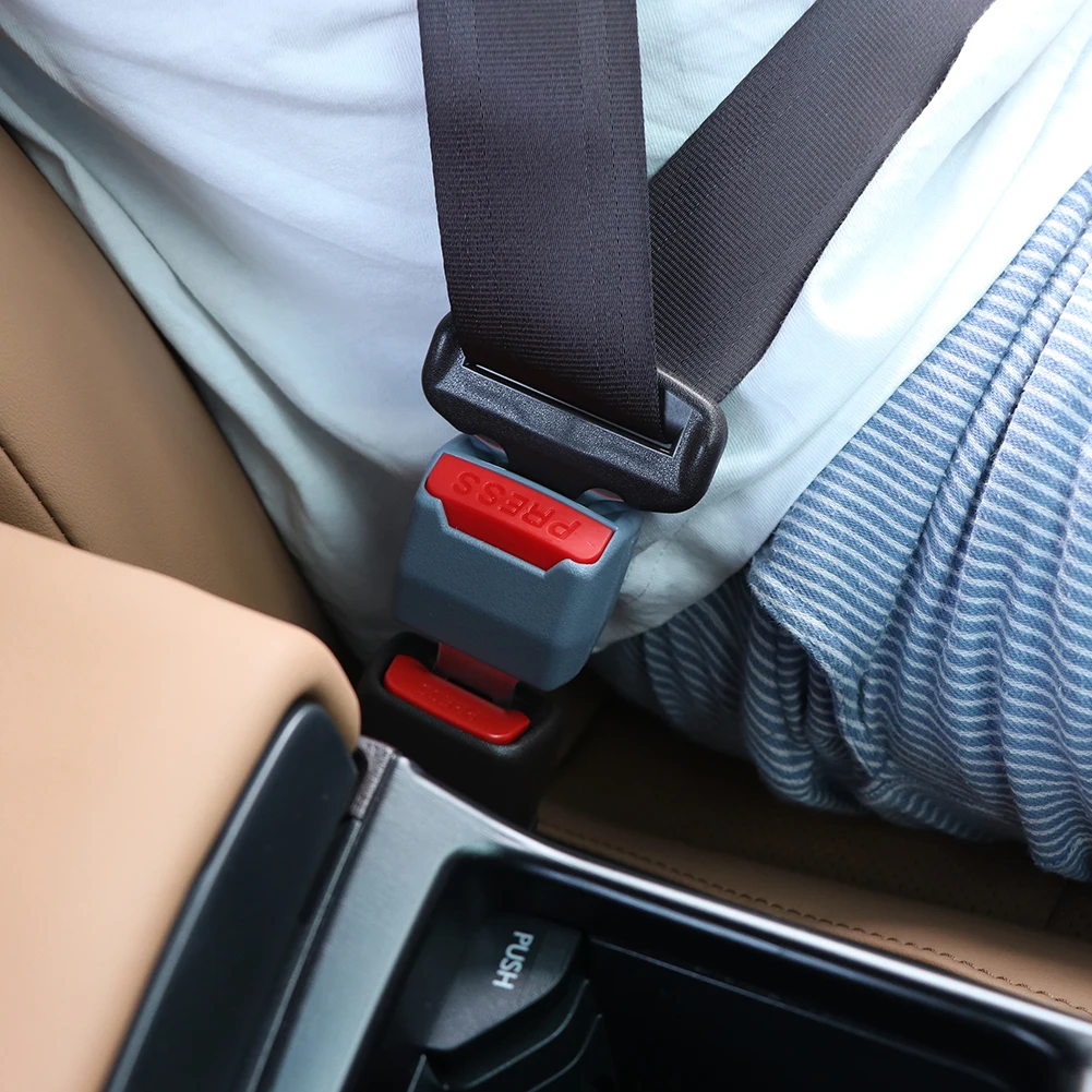 

1/2pcs Seat Belt Clip Extender Safety Seatbelt Lock Buckle Plug Thick Insert Socket Extender Safety Buckle Car Accessories
