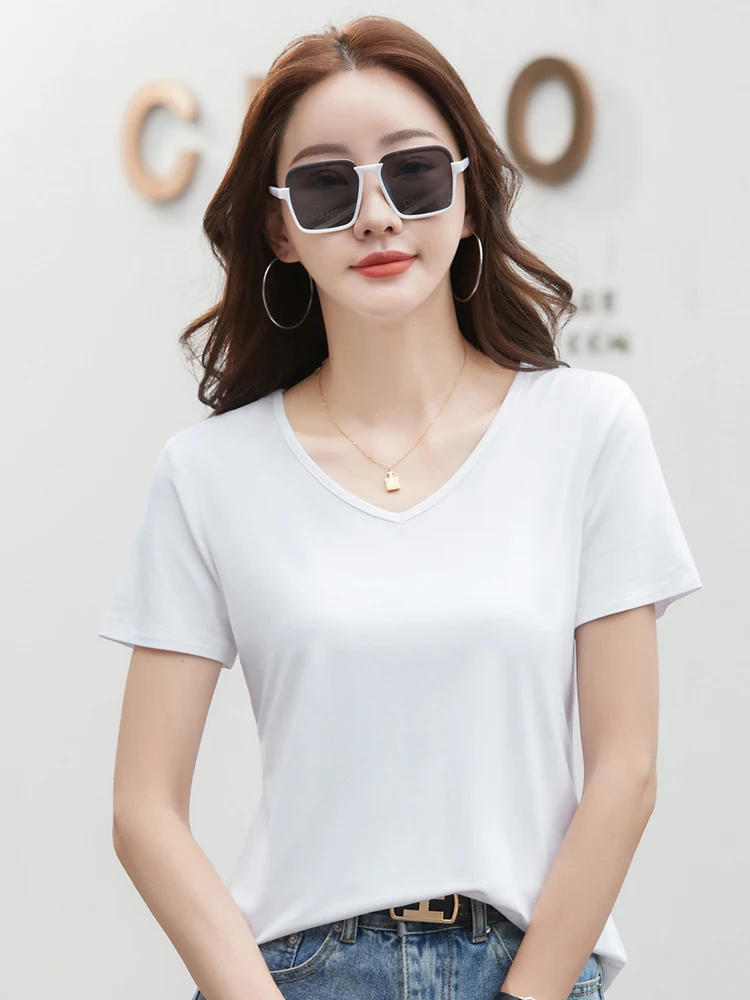 Летняя хлопковая футболка из модала с короткими рукавами женская v-образным
