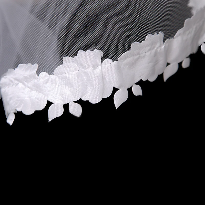 Простые 80 см короткие тюлевые Свадебные вуали с краем ленты два слоя расческой