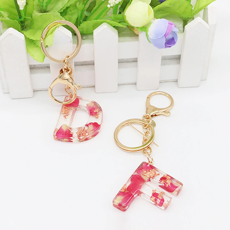 

26 Letters Glitter Flower Petal Keychains Elegant Charming Women Car Couple Bag Pendant Holder Rings Birthday Party Gifts