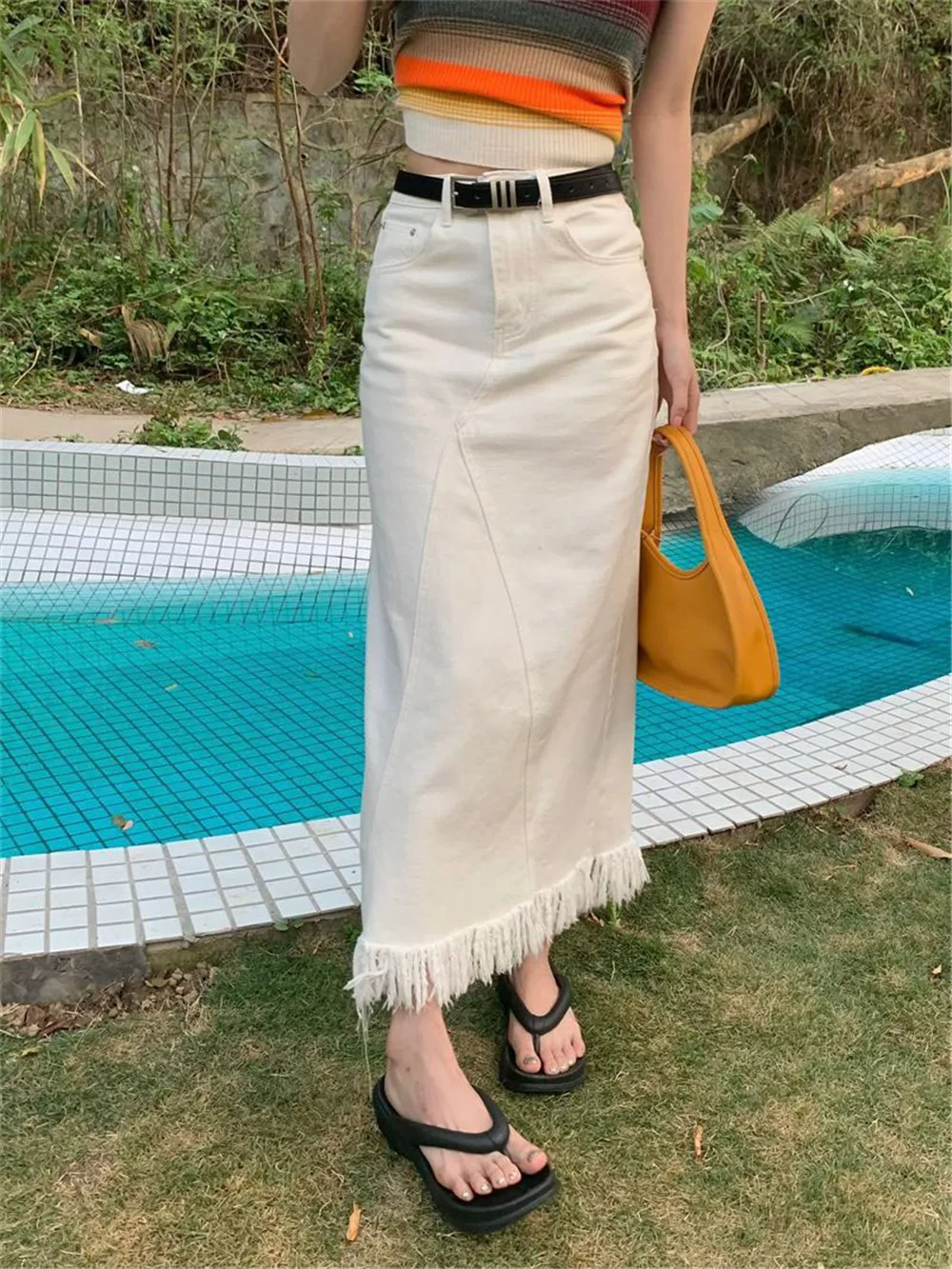 Женская джинсовая юбка с высокой талией белая облегающая длинная составного