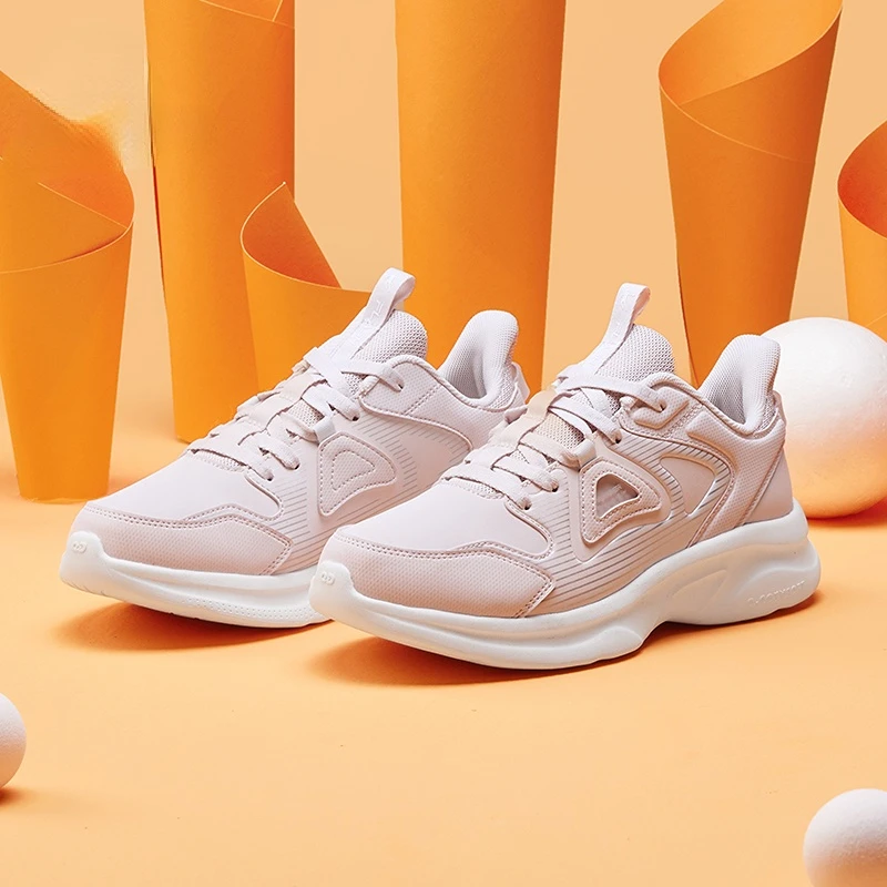 QIAODAN Casual Shoes for Women 2023 New Fashion Breathable Physical Training Anti-skid Comfortable Running Shoes XM46220211