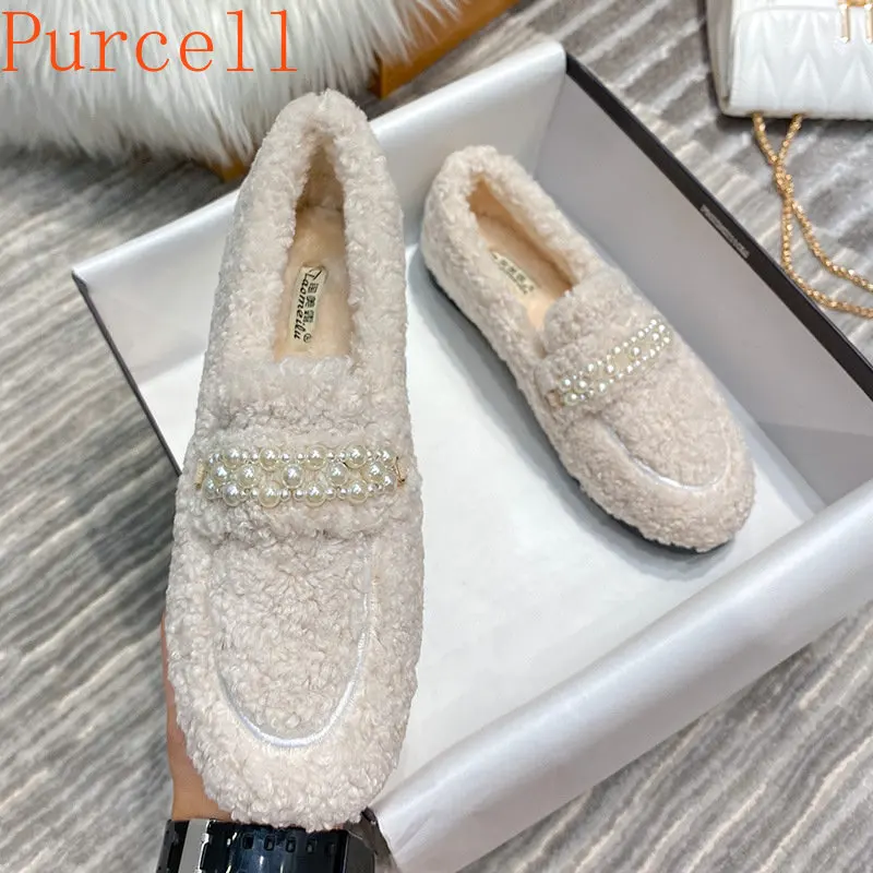 Women's woolen shoes wear 2023 winter new flat bottom lambhair women's shoes and wear thick bottom bean shoes