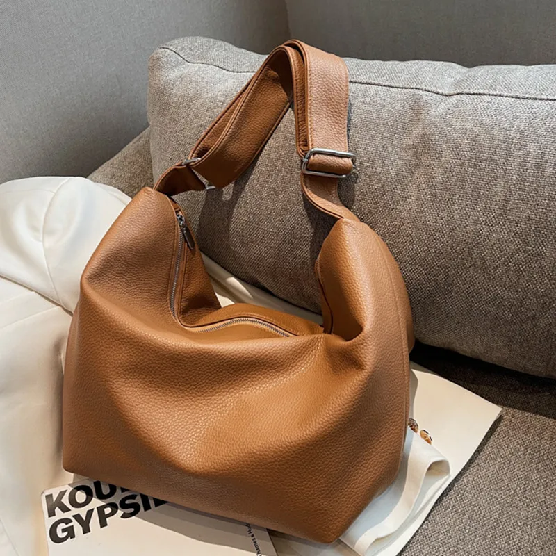 

2022 New Women's Casual Large Capacity Shoulder Bag Simple Crossbody Bag High Quality Versatile Underarm Bag Fashion Handbag