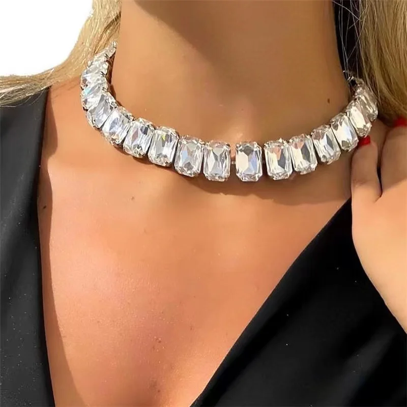 

INS Handmade 6-color Glass Crystal Necklace Personalized Pendant Necklace Women's Rhinestone Large Square Choke Necklace Jewelry