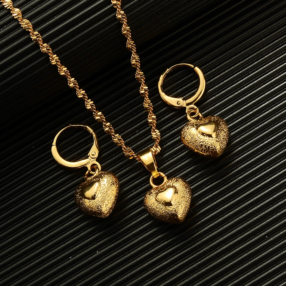 

Винтажный комплект золотых ювелирных изделий, очаровательные серьги-подвески золотого цвета для женщин, свадебный подарок, цепочка, ожерел...