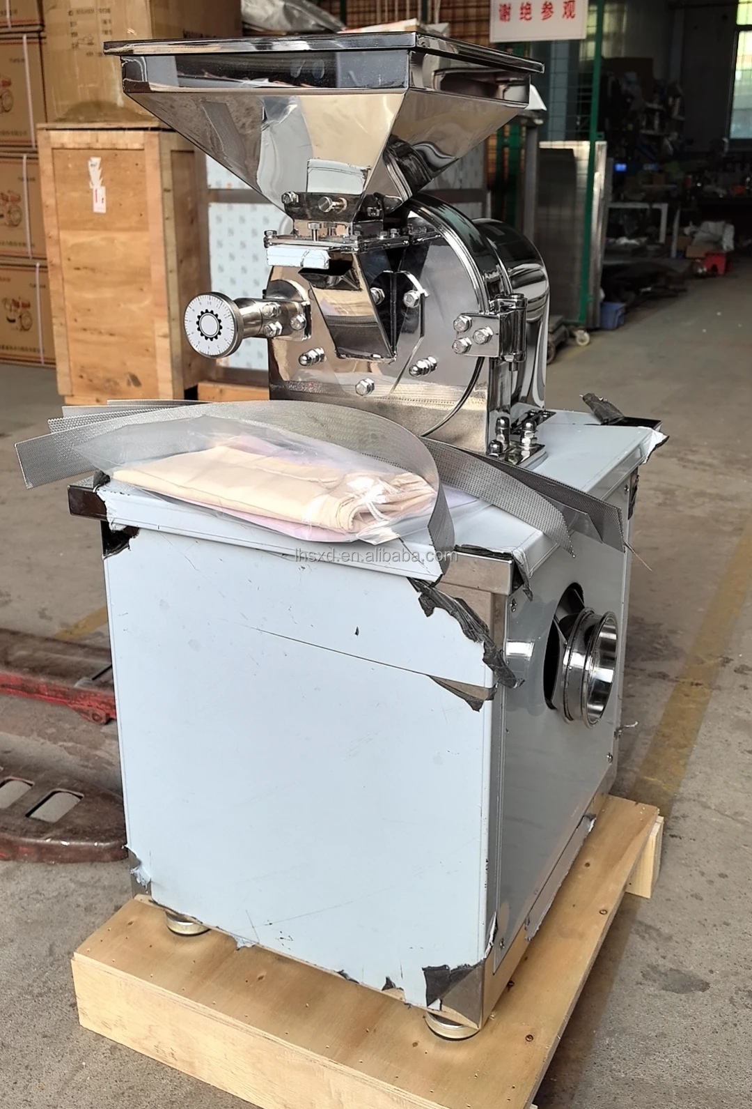 Мельница для соли LanYuXuan 3 кВт