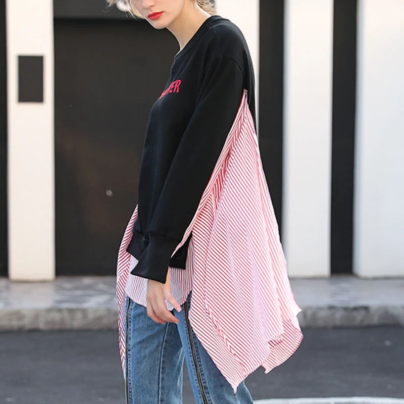 Свитшот женский в полоску с круглым вырезом и длинным рукавом