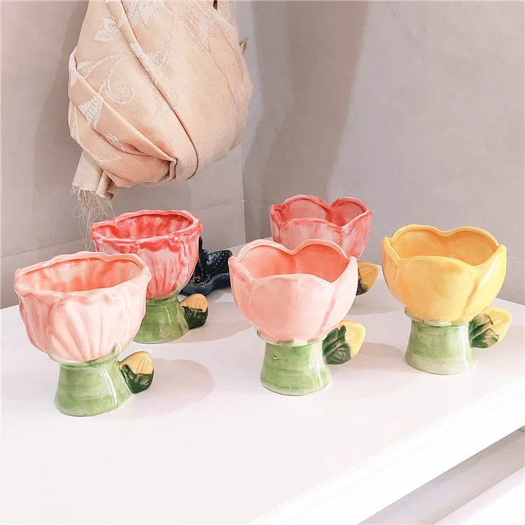 

Korean Handheld Tulip Cute Ceramic Cup Ice Cream Dessert Ins Wind Fragrance Candle Container