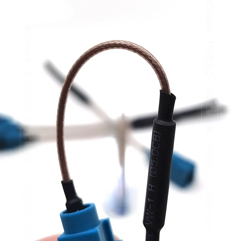 Беспроводная антенна для автомобиля Bluetooth разъем FAKRA | Проводка динамиков