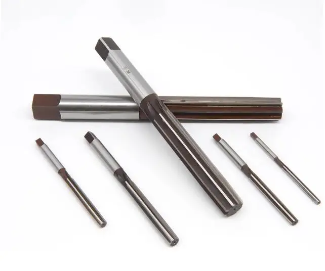 

Развертка с прямым хвостовиком Ручная развертка 12/13/14/15/16/17/18/19/20 мм