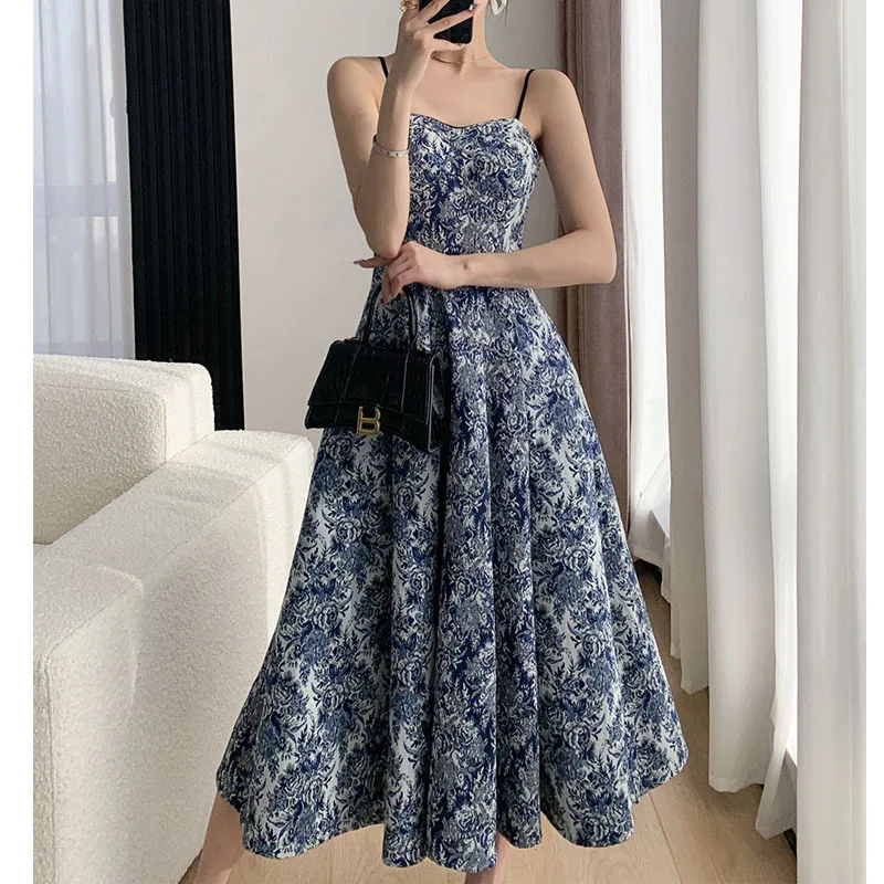 

Женское жаккардовое платье-трапеция, винтажное элегантное ТРАПЕЦИЕВИДНОЕ ПЛАТЬЕ на бретелях-спагетти с цветочным принтом, модель Q087, 2019