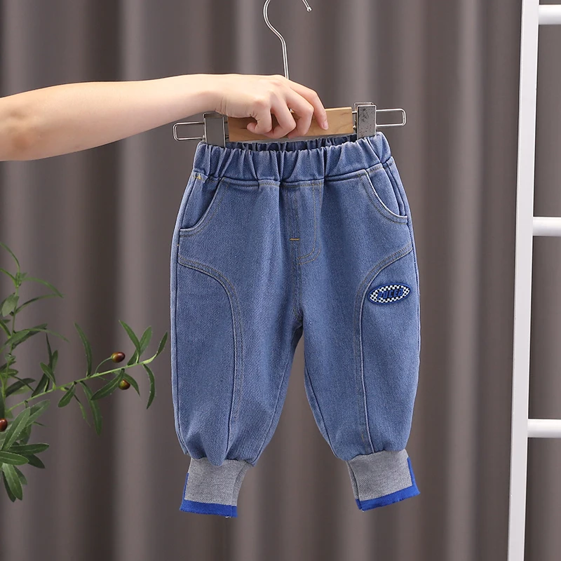 

2022 Spring Autumn Infant Boys Denim Pants Toddler Soft Cotton Ankle Jeans Kids Casual Fashion Letter Pants Baby Clothing
