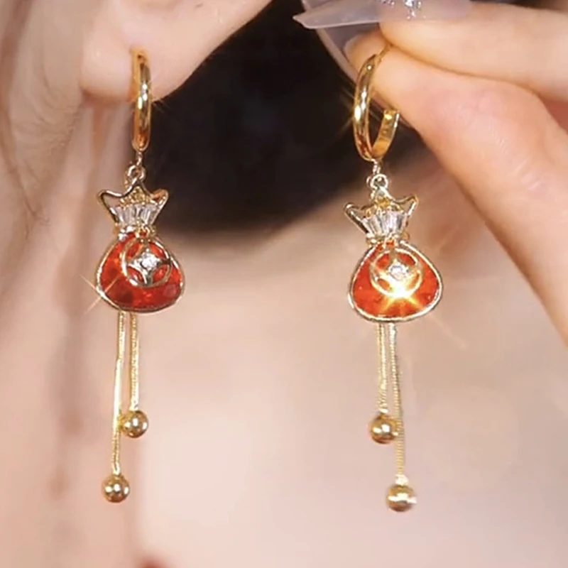 

Yatay Joyous Red Crystal Fukubukuro Tassel Earrings 14k Real Gold Plated Wedding Charm Temperament Delicate Earrings Jewelry