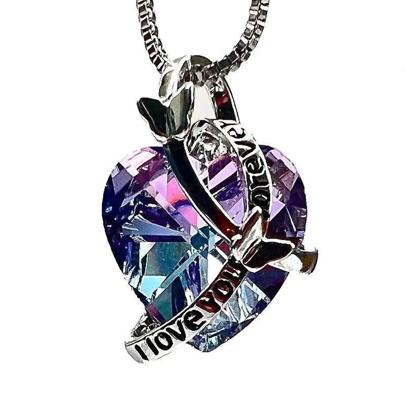 

Jewelry New Colored Diamond Necklace Pendant Women Love Crystal Butterfly Necklaces Gothic Chains Wholesale Personalized