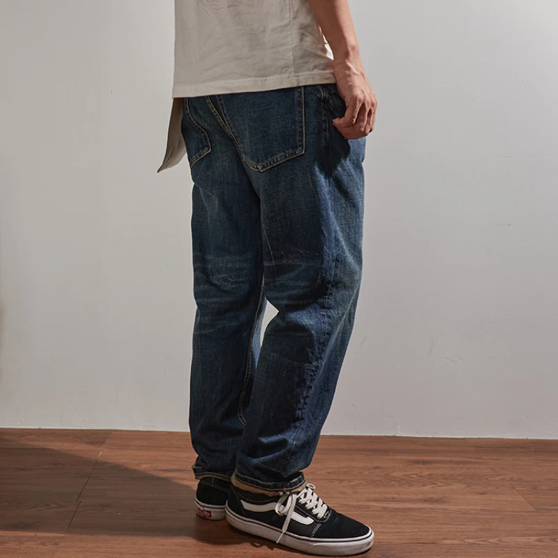 Heavy retro jeans, baggy straight-leg tapered pants, Amy khaki cat whiskers, washed and worn pants