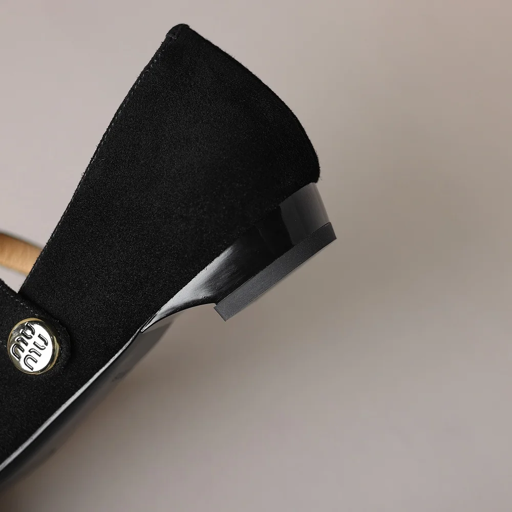 Туфли-лодочки женские из натуральной кожи с острым носком размеры 34-40