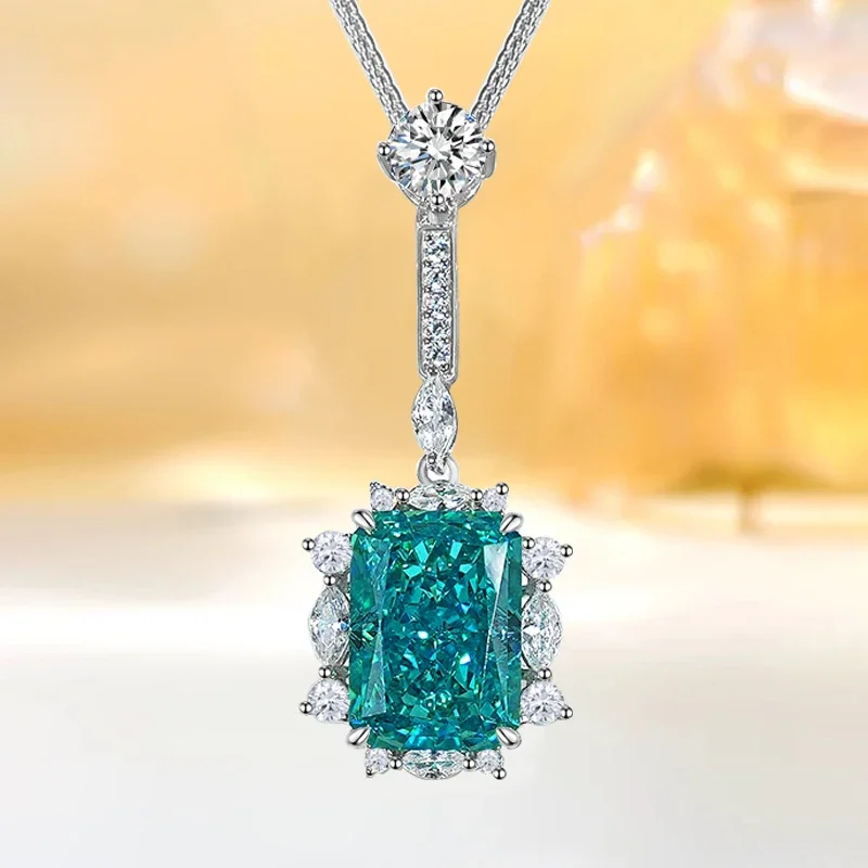 

Модный роскошный красочный бриллиантовый подвесной серебряный кулон со стразами, инкрустированный универсальным стилем, ювелирные изделия для помолвки