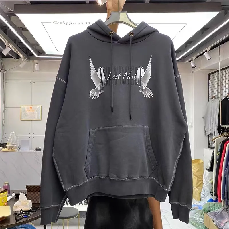 

Peace Dove Print Wash old hoodie lovers