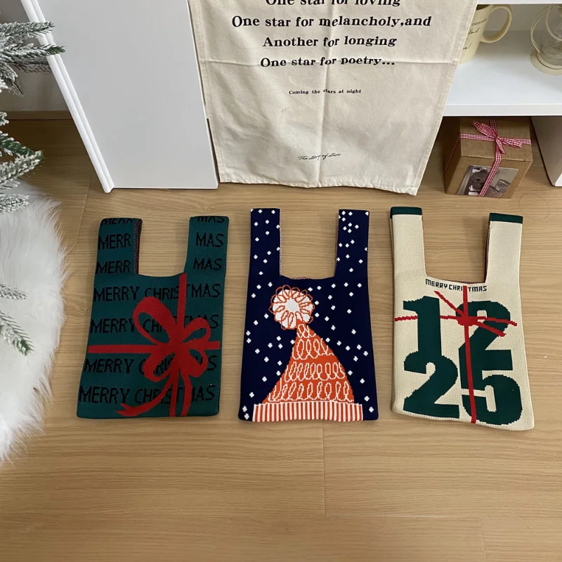 Merry Christmas Winter New Women's Knitting Handbag Designer Woven Small Wrist Bag Shopper Purses Ladies Clutch Christmas Gift