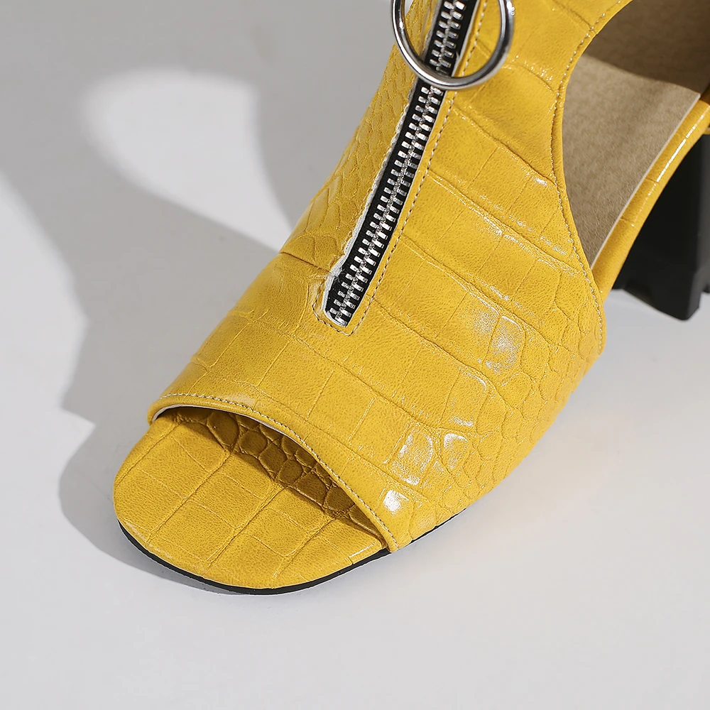 2023 New Fashion Women's Plus Size Fish Mouth Chunky Heel Sandals Elegant Medium Heel Women's Shoes Comfortable Peep Toe Shoes