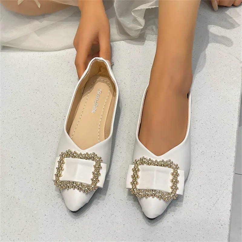 Новинка осени 2024 модная Корейская удобная повседневная обувь на плоской подошве