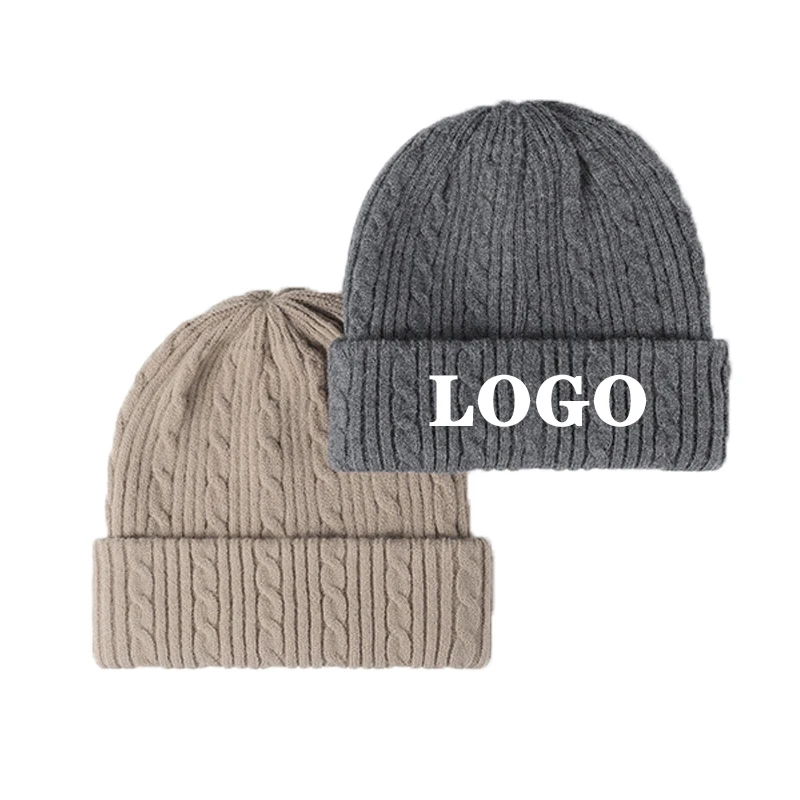 Зимняя однотонная жаккардовая шапка с помпоном меховая вязаная высокого