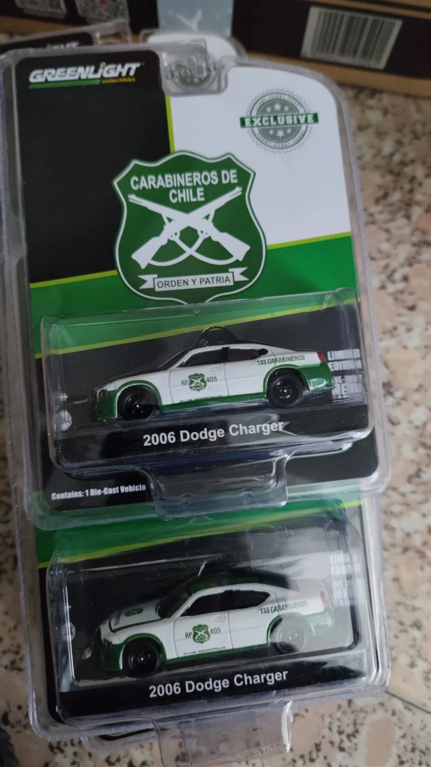 

GreenLight 1/64 2006 Dodge Charger Greenlight Diecast Model Car
