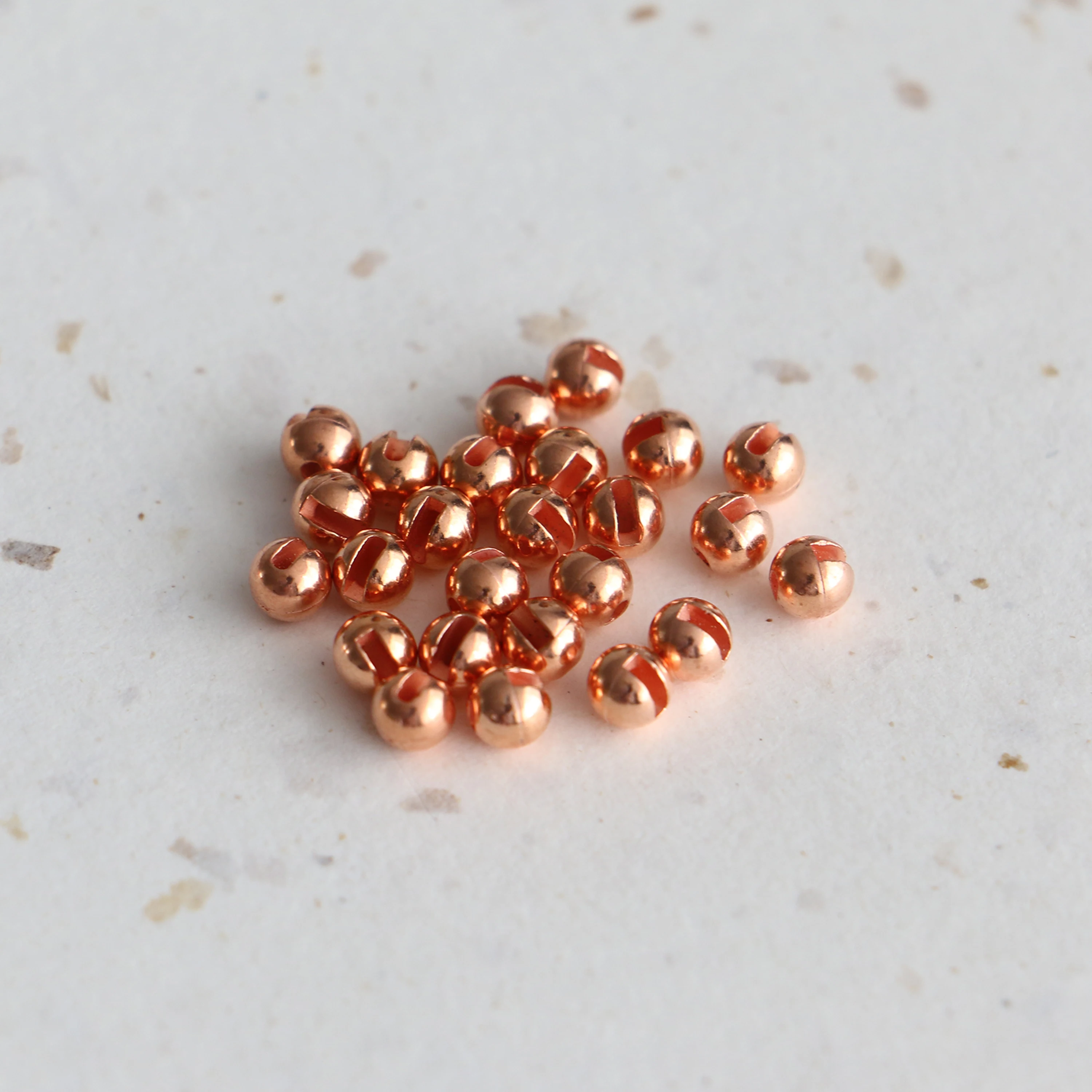 Фото 100 штук, 32 цвета, 1,5-3,5 мм, вольфрамовые бусины с прорезью для вязания мушек №4