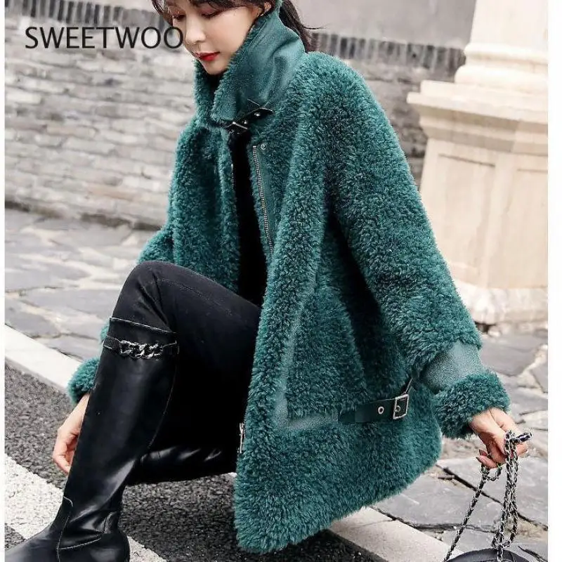 Women 2022 Winter faux Wool Sheep Shearling Outwears Female Genuine Lamb Fur Overcoats Ladies Solid Color Loose Coats Tide Slim